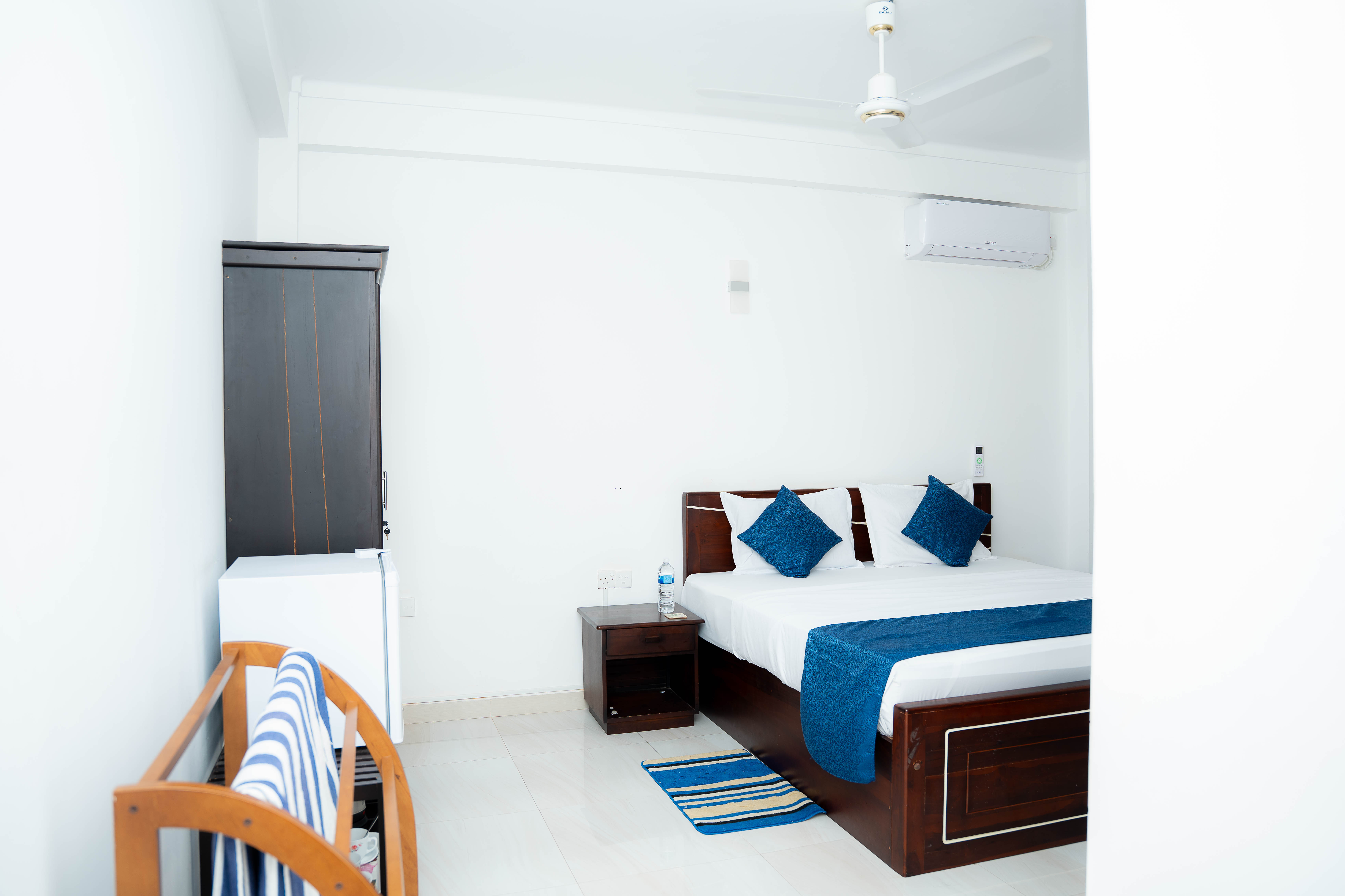 Deluxe Ocean-Breeze Double Room